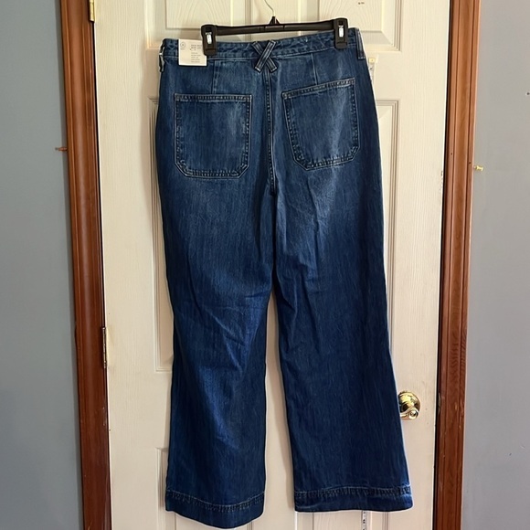 NWT-universal thread-10 short-medium denim-high-rise, wide leg jeans - Picture 2 of 14